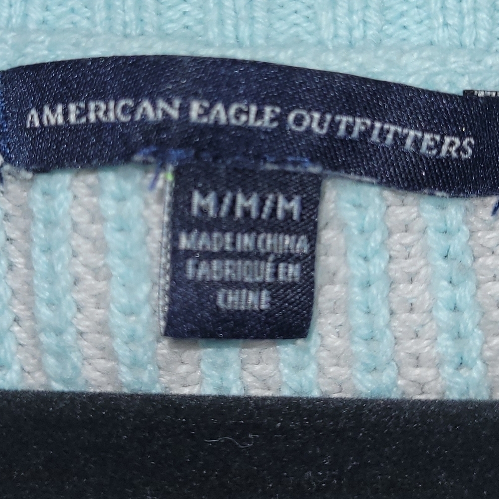 AEO Sweater - Crew neck - blue with hints of pink - Medium - Picture 3 of 8